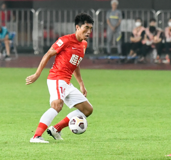 中超倒计时，夏洛特黄蜂清晨队长鼓劲，细节引发关注，质疑声仍在，细节决定成败的简单介绍-lpl比赛竞猜